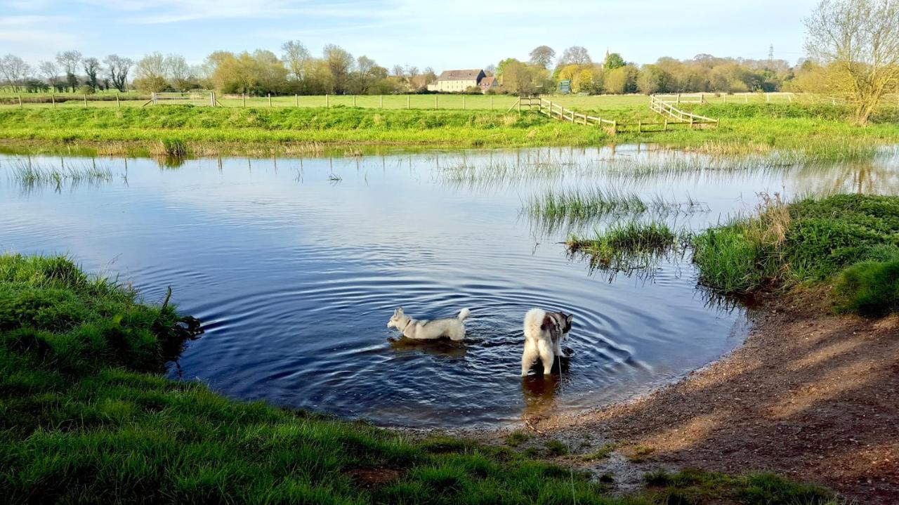 River Nene Cottages Water Newton Dış mekan fotoğraf